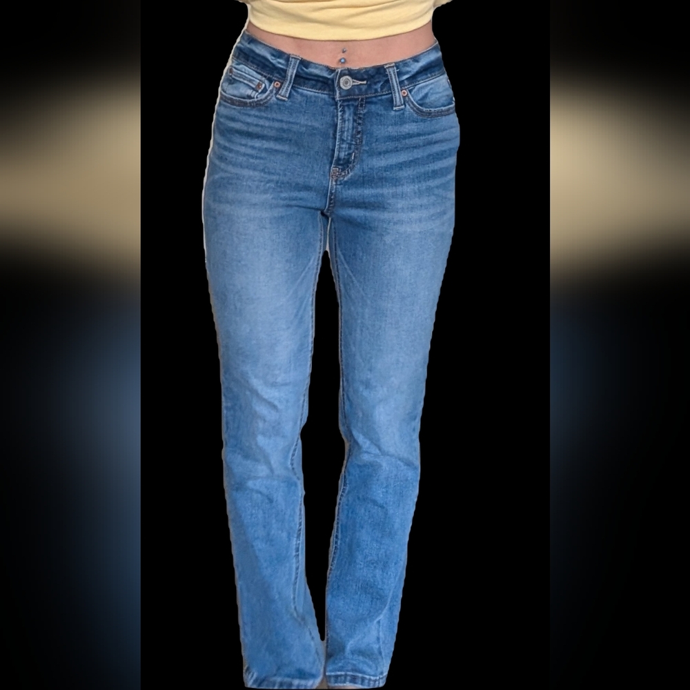 Time and Tru Mid Rise Straight Leg Denim Jeans